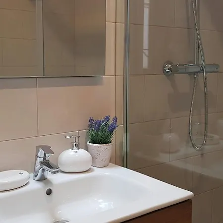 아파트 Uluwatu - Ideal Homebase In Barceloneta 바르셀로나